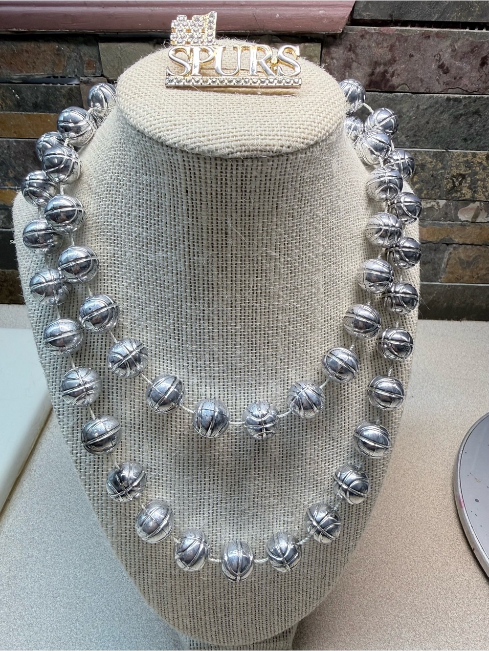 Spurs Fan Basketball Beaded Necklace & Brooch Set